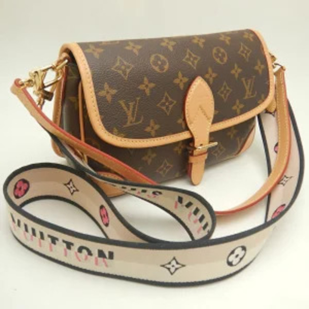 Louis Vuitton Brown Bag Diane NM Monogram Shoulder